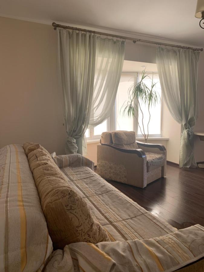 Great Apartment In The City Centre Ivano-Frankivsk Esterno foto