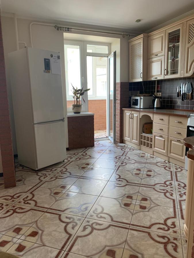 Great Apartment In The City Centre Ivano-Frankivsk Esterno foto