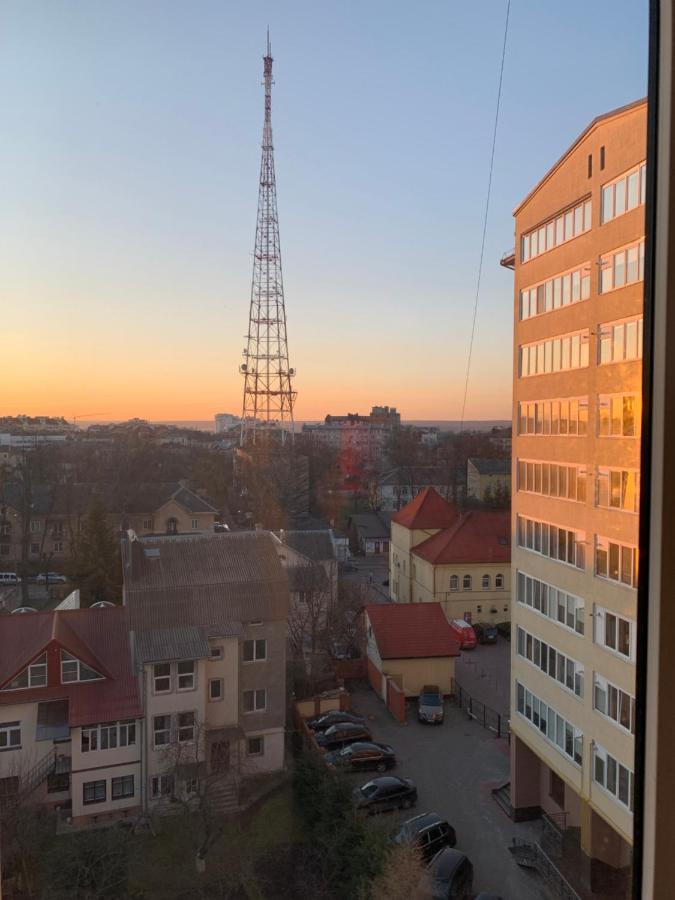 Great Apartment In The City Centre Ivano-Frankivsk Esterno foto